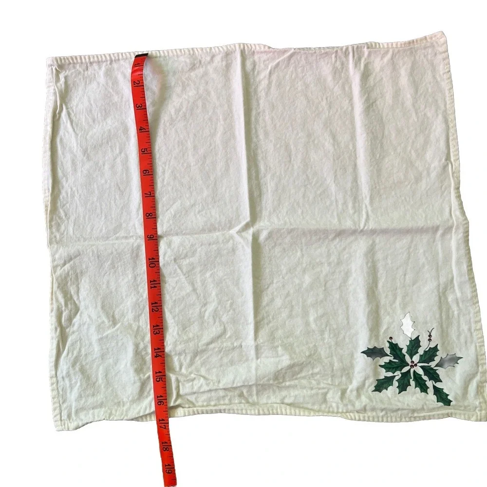Christmas Vintage Napkins Fabric‎ Linens Holly Cream Beige 17 x19